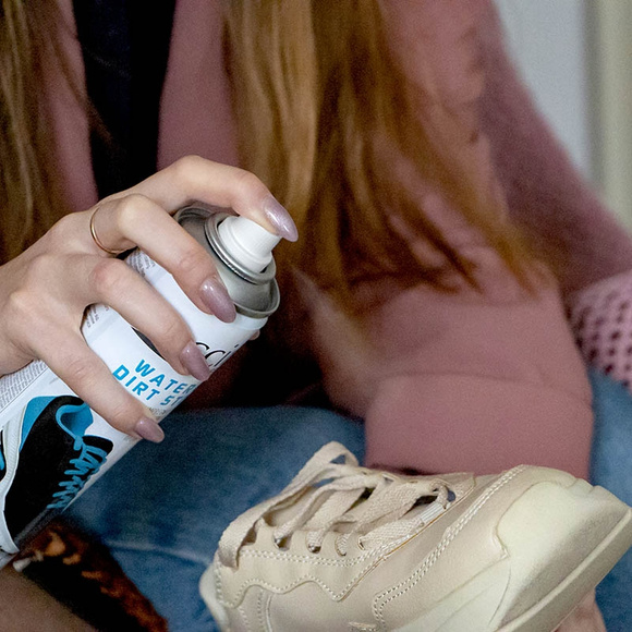 COCCINE WATER&DIRT STOP Impregnat do obuwia sneakers w spray-u 250 ml