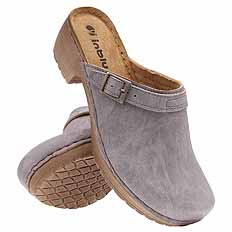 Klapki damskie na klocku