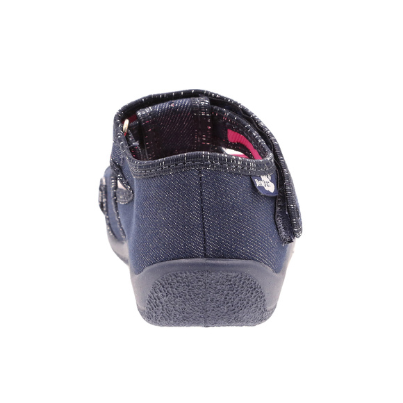 Kapcie dziecięce obuwie tekstylne na rzep