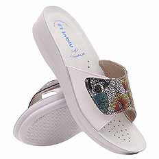 Klapki damskie medyczne na rzep