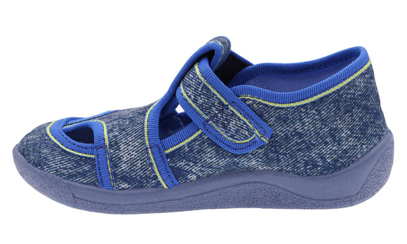 Kapcie dziecięce obuwie tekstylne na rzep
