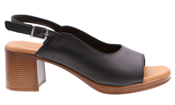 Sandały damskie na klocku