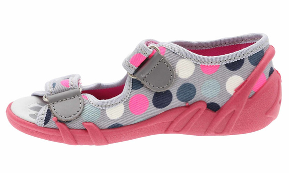 Kapcie dziecięce tekstylne sandałki na rzepy