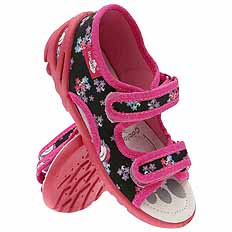 Kapcie dziecięce tekstylne sandałki na rzepy