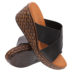 Wysokie klapki damskie profilaktyczne na koturnie