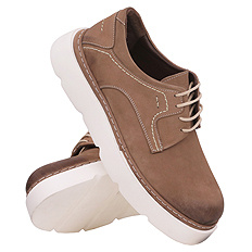 Obuwie męskie półbuty sznurowane na platformie